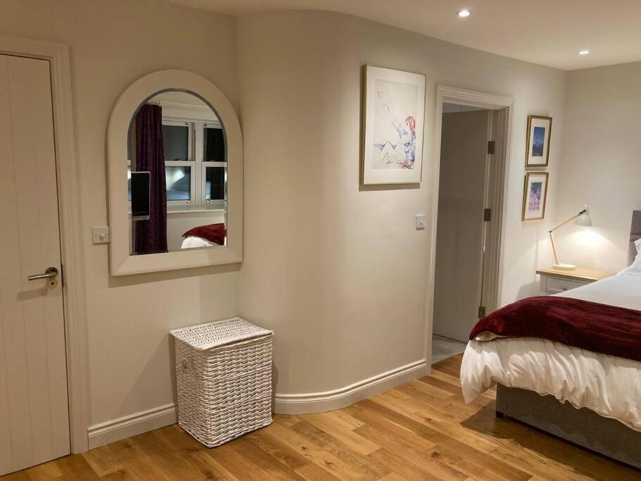 2 Quay Road, Killala. Stunning Sea Front Cottage Buitenkant foto