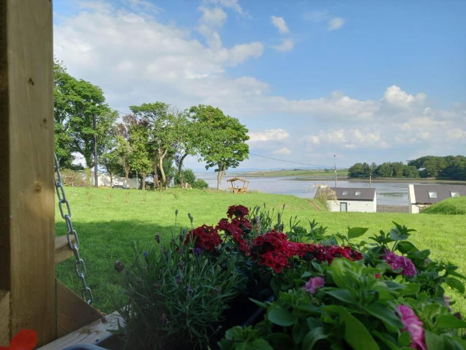 2 Quay Road, Killala. Stunning Sea Front Cottage Buitenkant foto